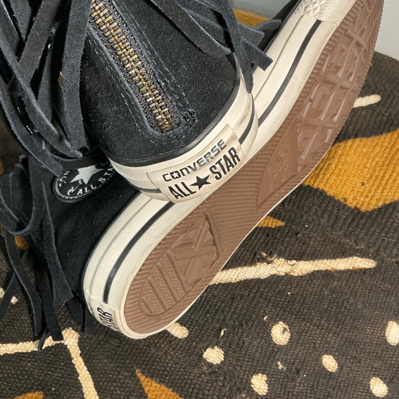 Converse - Picture 4 of 6